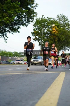 Runner Photo 4198519