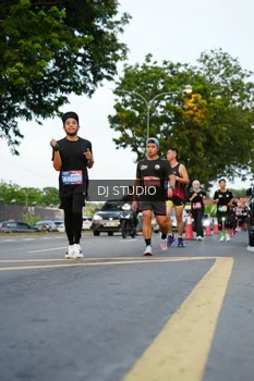 Runner Photo 4198525
