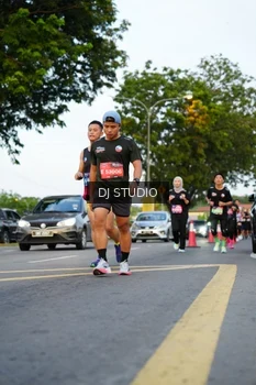 Runner Photo 4198538