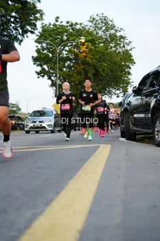 Runner Photo 4198541