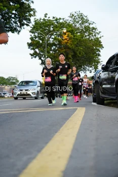 Runner Photo 4198546