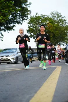 Runner Photo 4198560