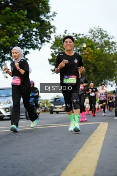 Runner Photo 4198565