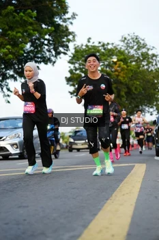 Runner Photo 4198566