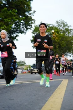 Runner Photo 4198568