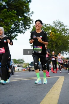 Runner Photo 4198569