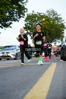 Runner Photo 4198570