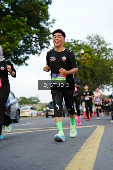 Runner Photo 4198571