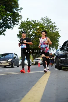Runner Photo 4198589