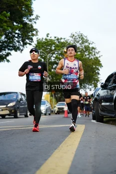 Runner Photo 4198592