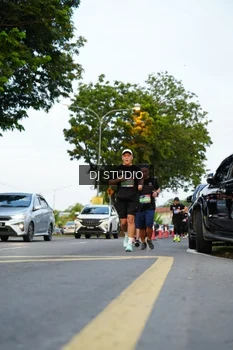 Runner Photo 4198603