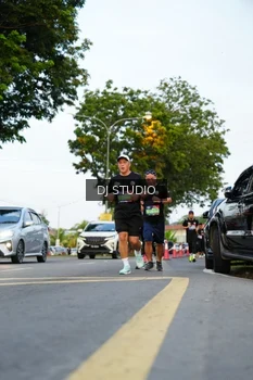 Runner Photo 4198607