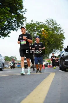 Runner Photo 4198620