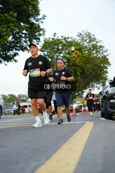 Runner Photo 4198622