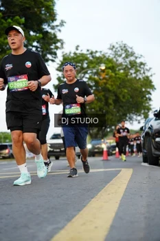 Runner Photo 4198631