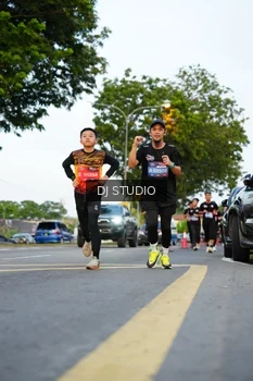 Runner Photo 4198647
