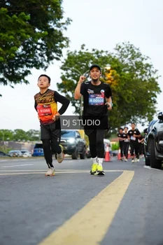 Runner Photo 4198654