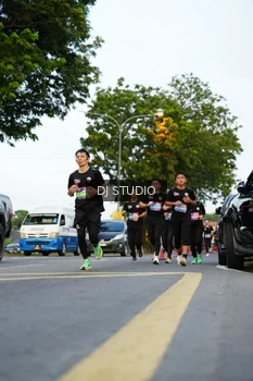 Runner Photo 4198667