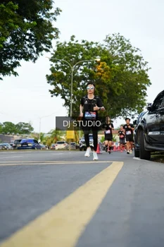 Runner Photo 4198708