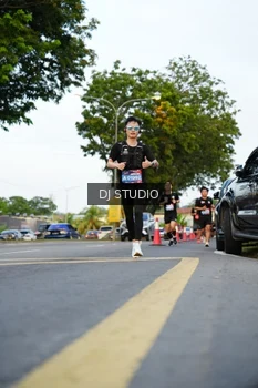 Runner Photo 4198712
