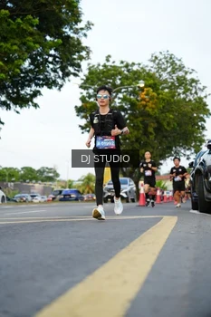 Runner Photo 4198714