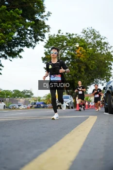 Runner Photo 4198717