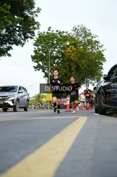 Runner Photo 4198726