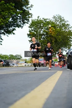 Runner Photo 4198739