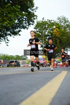 Runner Photo 4198745