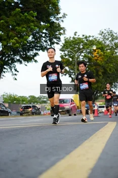 Runner Photo 4198746