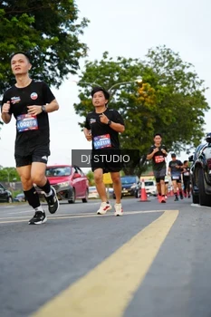 Runner Photo 4198751