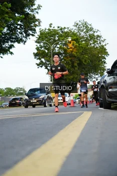 Runner Photo 4198769