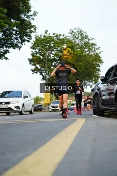 Runner Photo 4198785