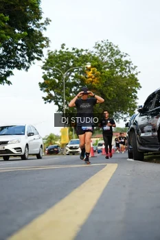 Runner Photo 4198787