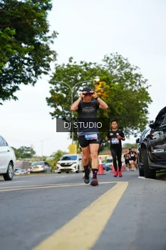 Runner Photo 4198792