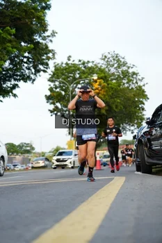 Runner Photo 4198795