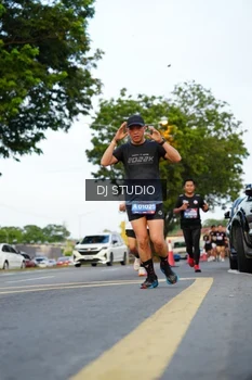 Runner Photo 4198798