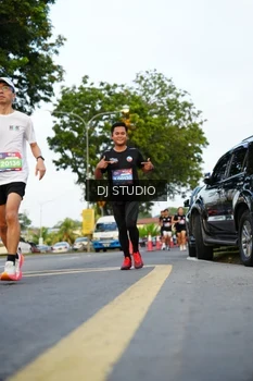 Runner Photo 4198809