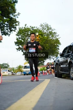 Runner Photo 4198814