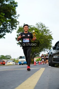 Runner Photo 4198817