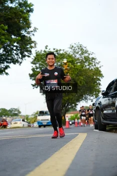 Runner Photo 4198818