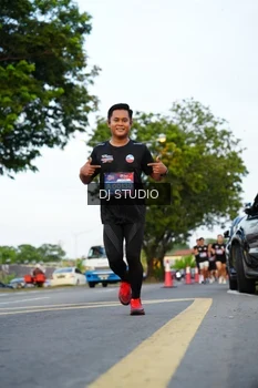 Runner Photo 4198819
