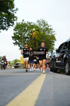 Runner Photo 4198833