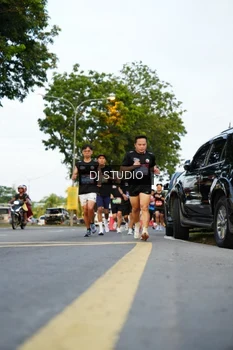 Runner Photo 4198835