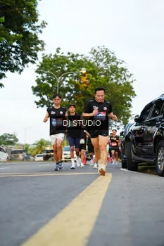 Runner Photo 4198838