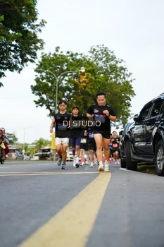 Runner Photo 4198840
