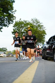 Runner Photo 4198846