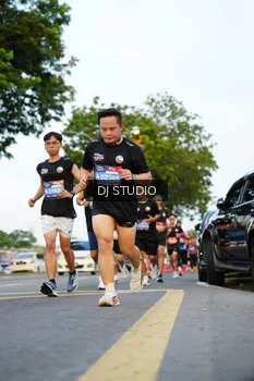 Runner Photo 4198850
