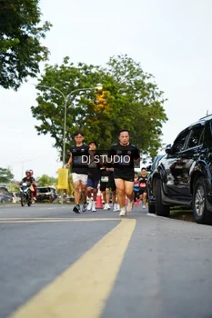 Runner Photo 4198852