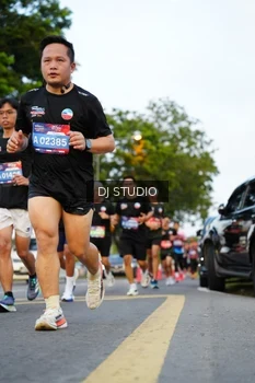 Runner Photo 4198858